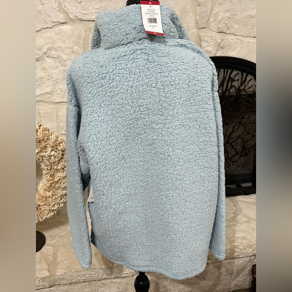 Peanuts Light Blue Sherpa 'Stay Cool' Half-Zip Pullover with Navy Collar - Picture 2 of 6